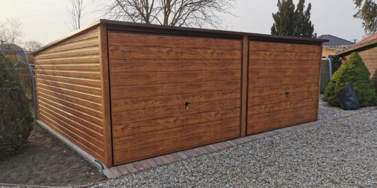 Vyplatí se pořídit si plechovou garáž?