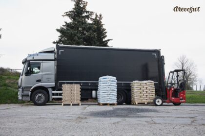 Dřevošrot se představuje!