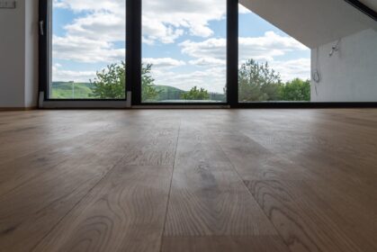 Dubové podlahy – kvalita, odolnost, nadčasovost