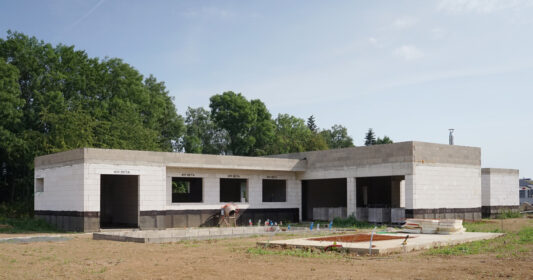 Jak si ulehčit stavění svého domu?