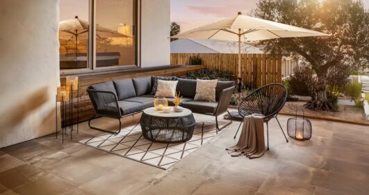 Venkovní posezení jako projekt: Malý checklist před sezónou