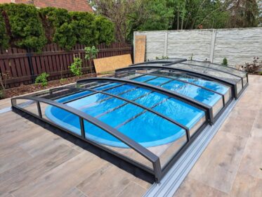 Zastřešení bazénu – 7 důvodů, proč se vyplatí investovat na podzim