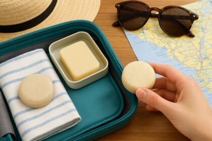 Jak vybrat tuhý šampon na dovolenou